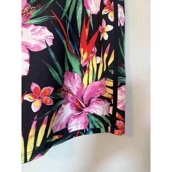 Hurley Black Floral Swim Trunks | Size 34 - Picture 4 of 10